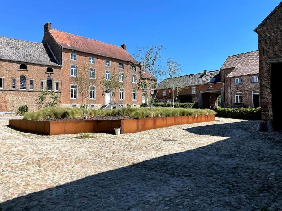 Le Cottage - Maison De 6 A 8 Personnes - La Ferme Du Try Frasnes-lez-Gosselies Exterior foto